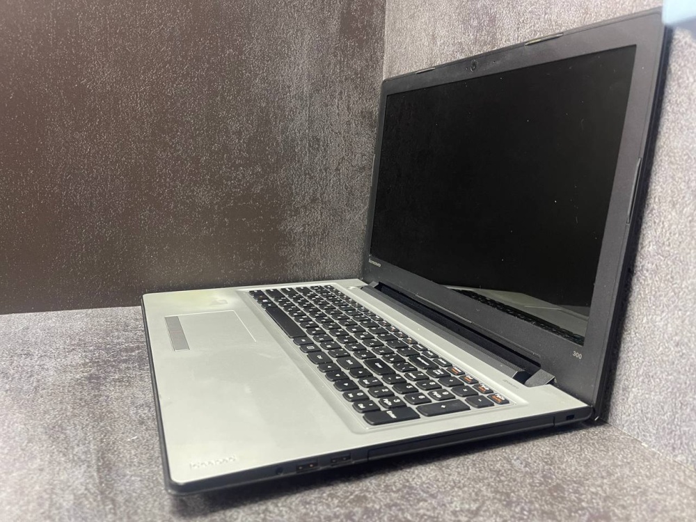 Ноутбук Lenovo Ideapad 300-15IBR