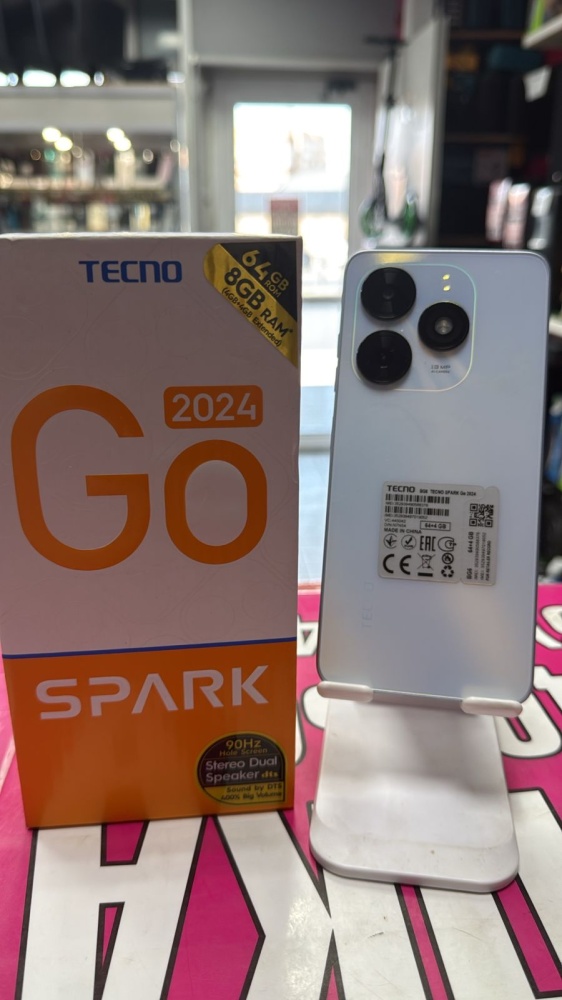 Мобильный телефон Tecno Spark Go(4\64)