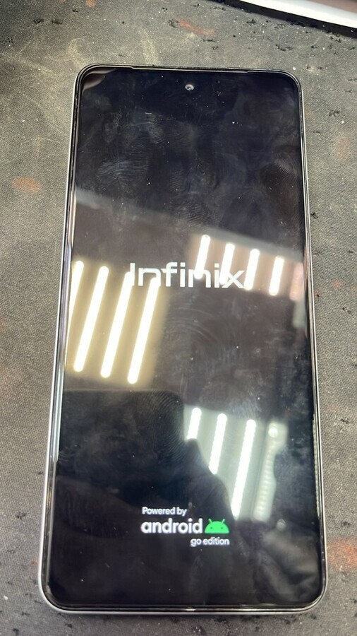 Мобильный телефон Infinix 8