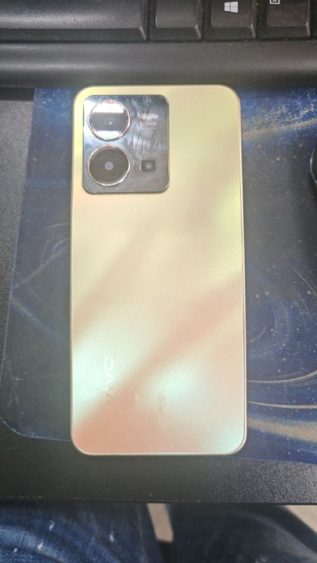 Смартфон Vivo Y35