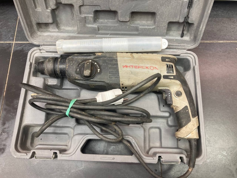 Перфоратор