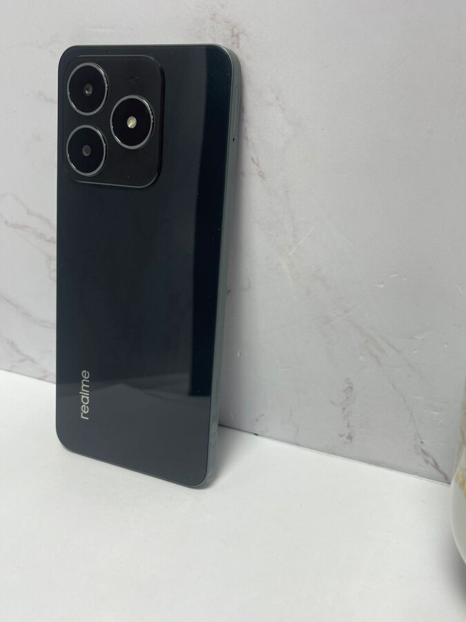 Смартфон Realme C61 8/256