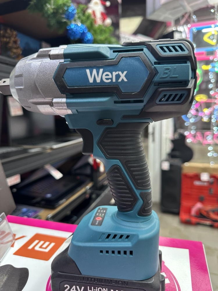 Гайковерт 21v