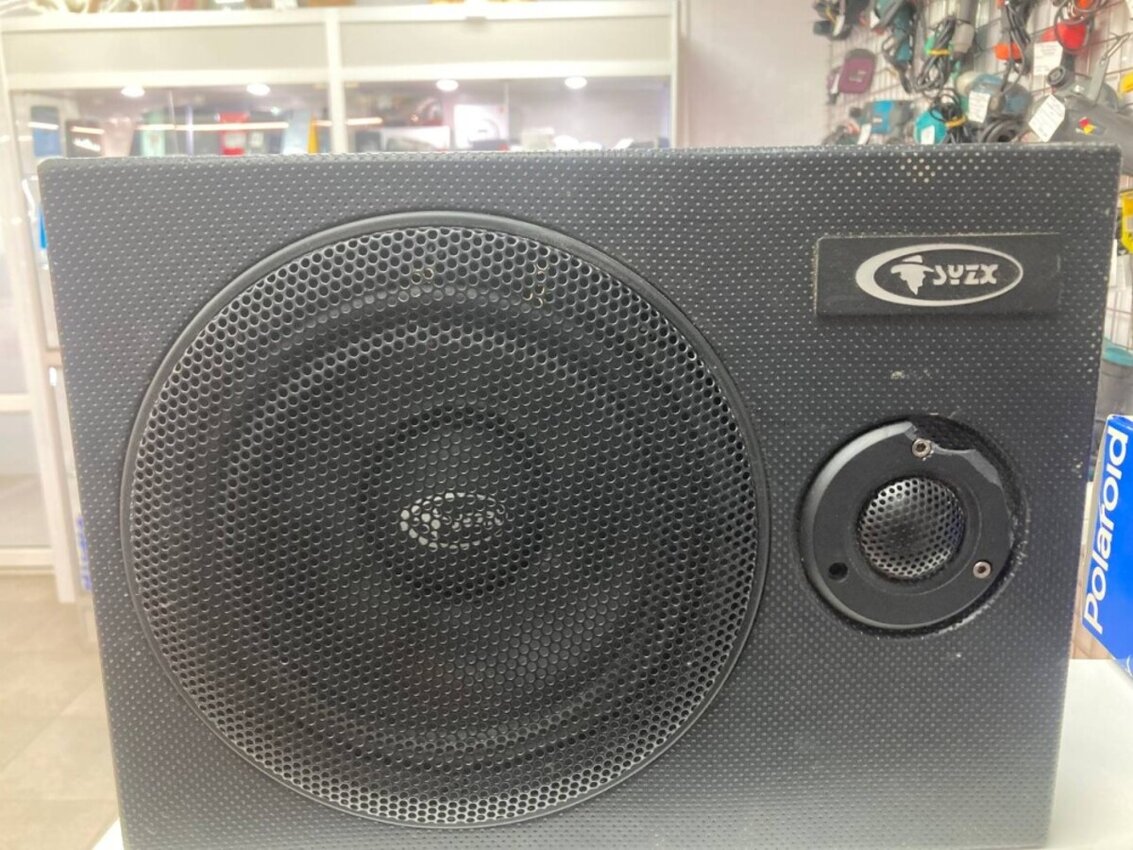 Сабвуфер активный