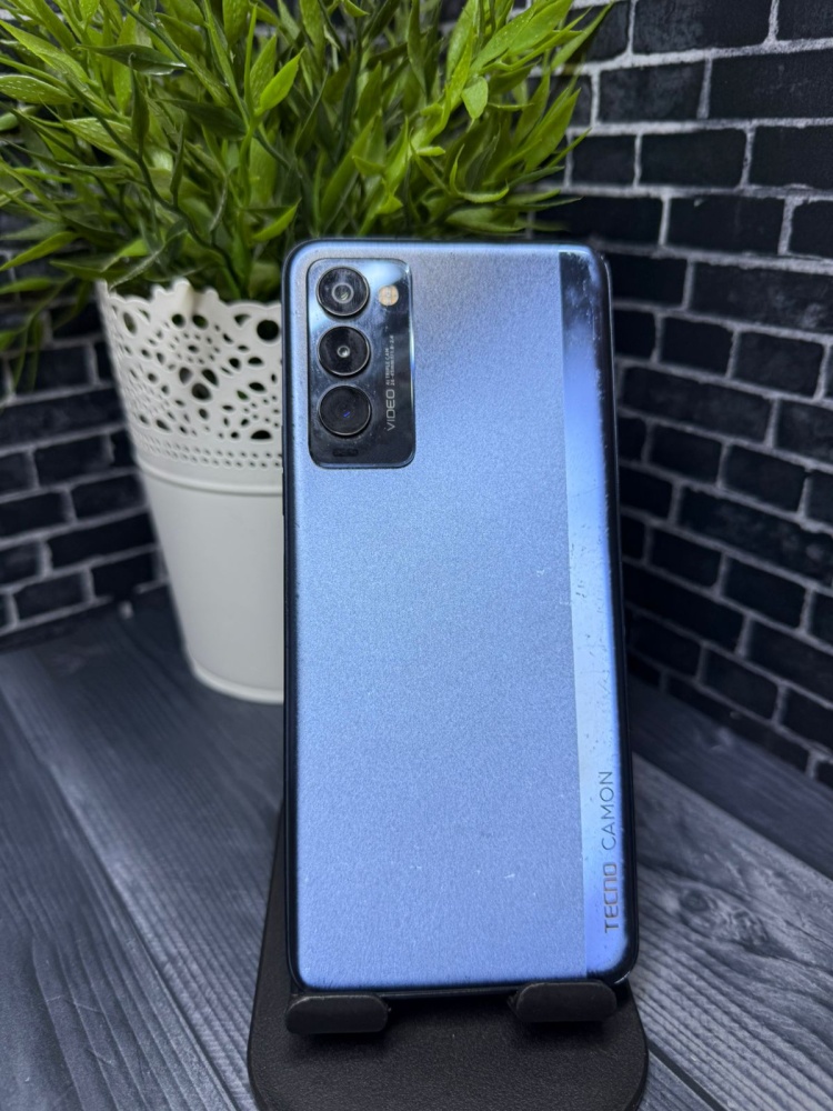 Мобильный телефон Tecno CAMON 18P 8-128