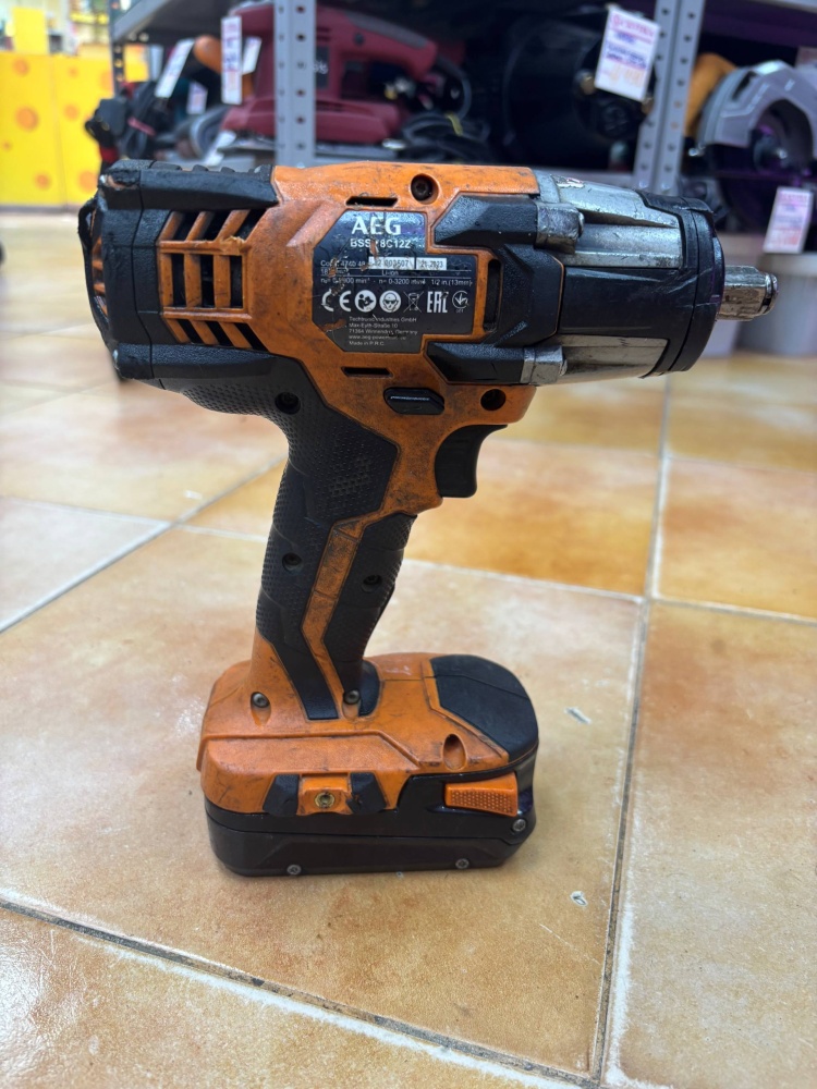 Гайковерт AEG BSS18C12C