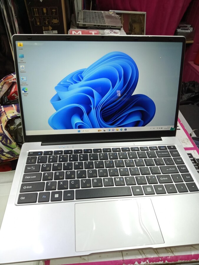 Ноутбук NO NAME 14.1 J3710