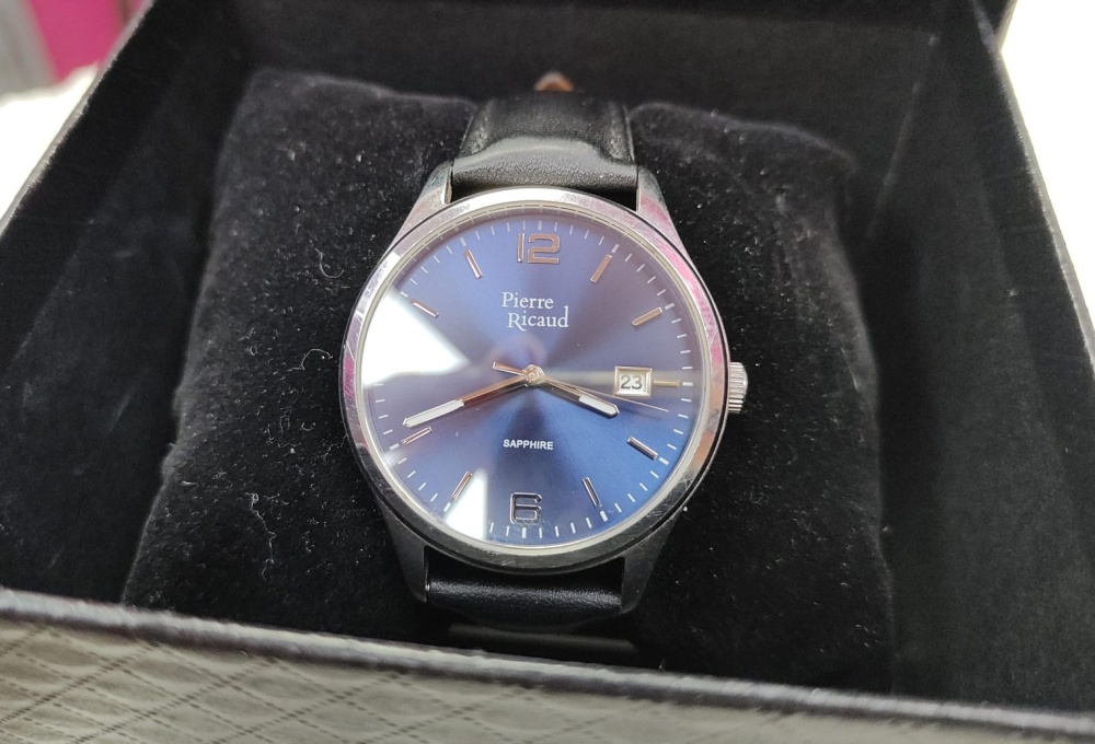 Часы PIERRE RICAUD