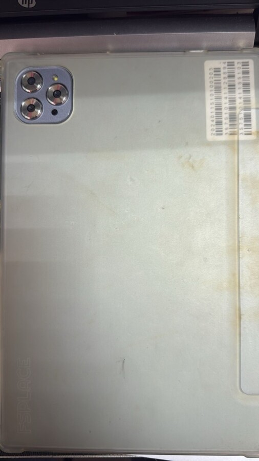 Планшет др. марка FSplace