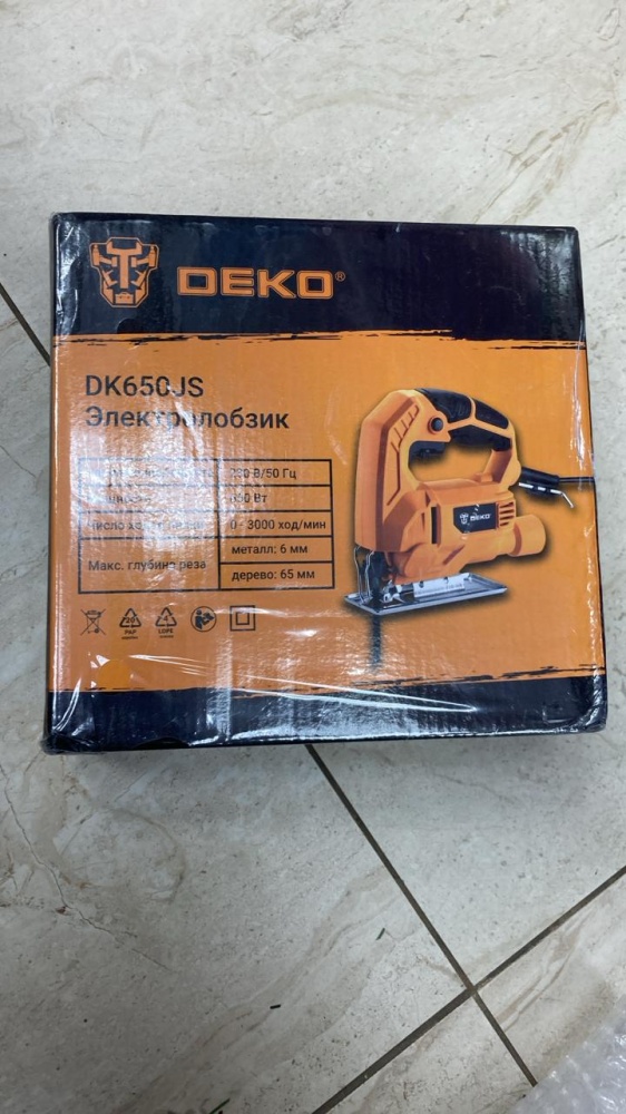 Лобзик DEKO DK650