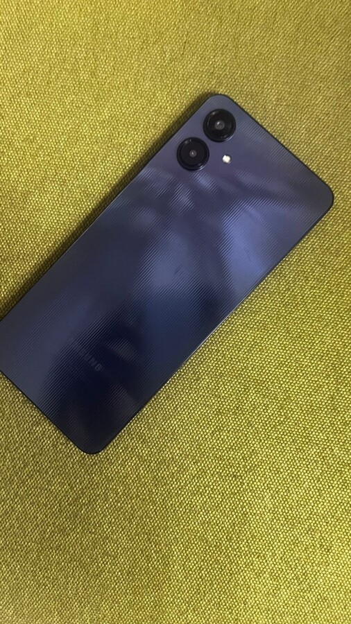 Смартфон Samsung A06 4/128