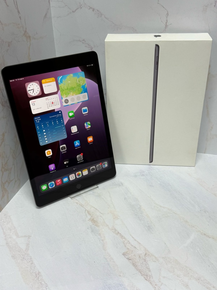 Планшет Apple iPad Air 9 64gb