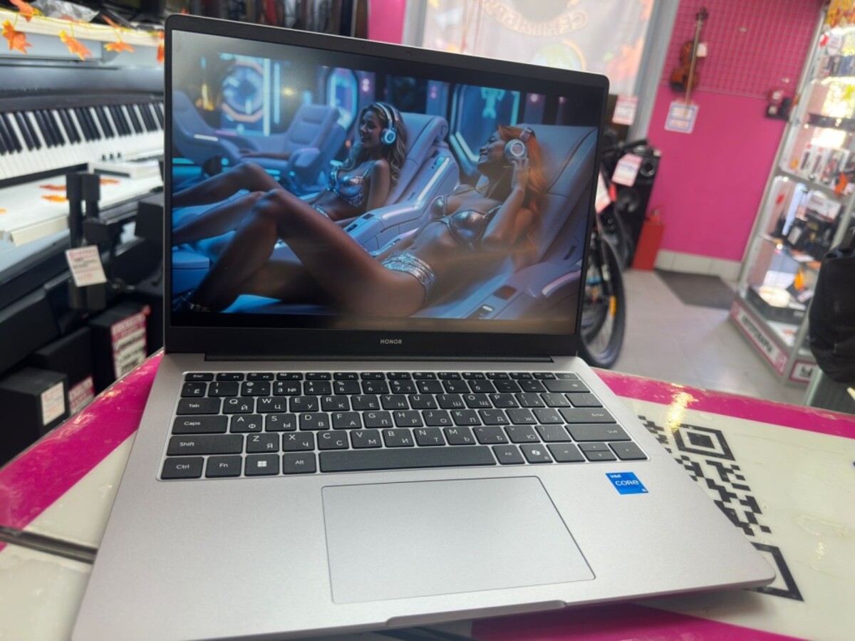 Ноутбук Honor MagicBook i5-12450*2.50/16Gb/512Gb
