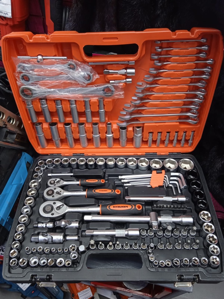 Набор инструментов Кузьмич 151пр.