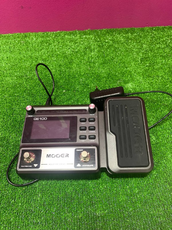 Гитарный процессор mooger