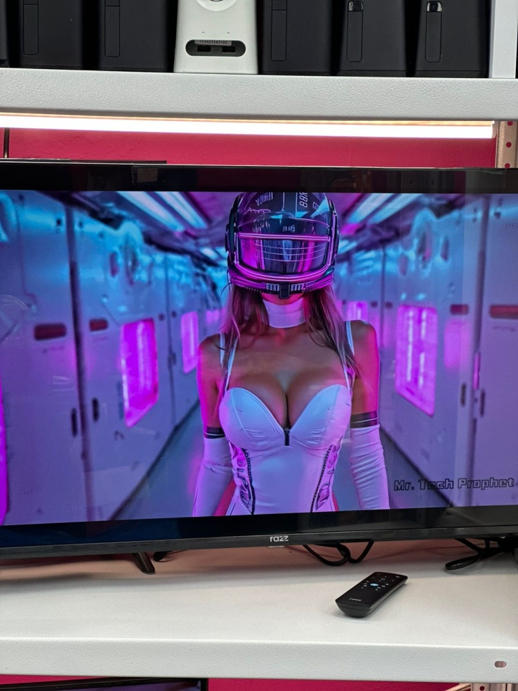 Телевизор Razz 32