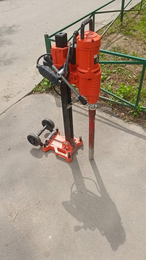 Установка алмазного бурения Gigant EDM-255