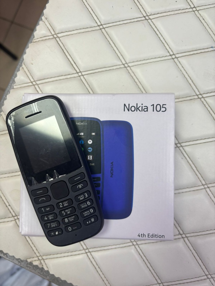 Мобильный телефон Nokia 105