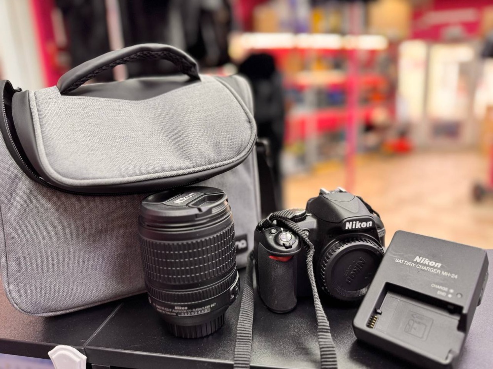 Фотоаппарат Nikon 3100
