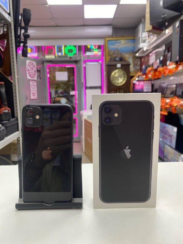 Смартфон iPhone 11 128 Gb