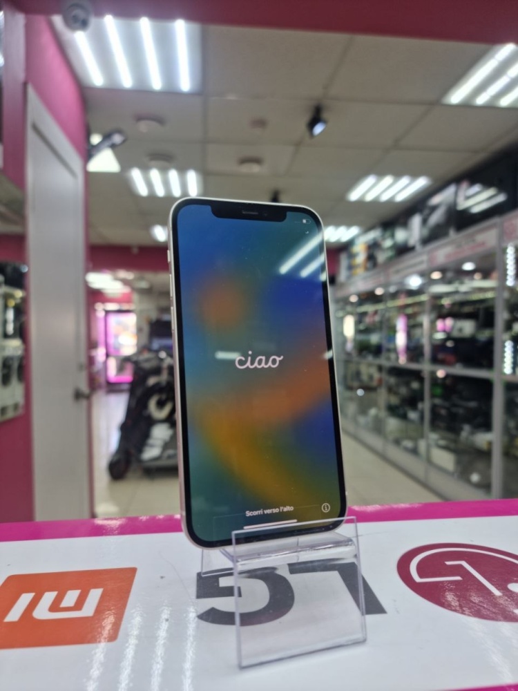 Смартфон iPhone 12 64 Gb