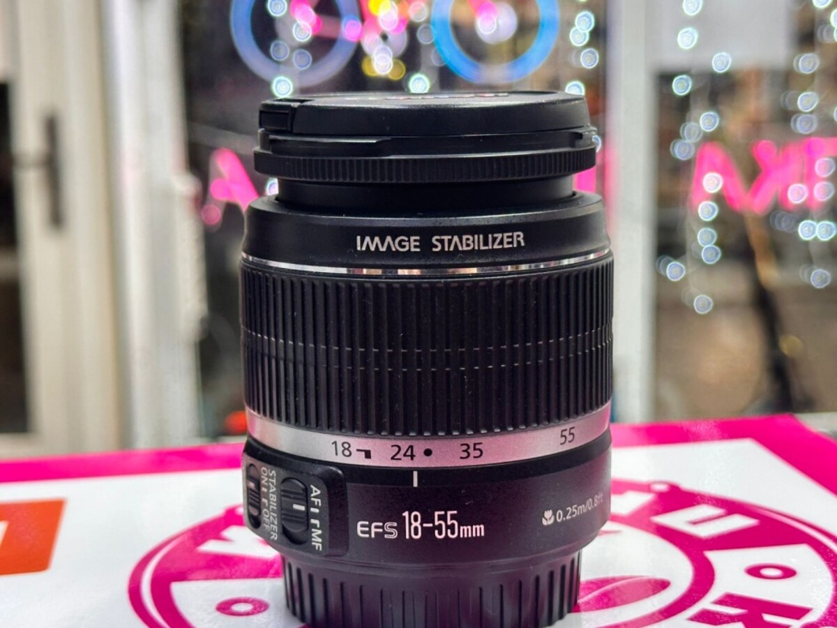 Объектив Canon efs 18-55mm