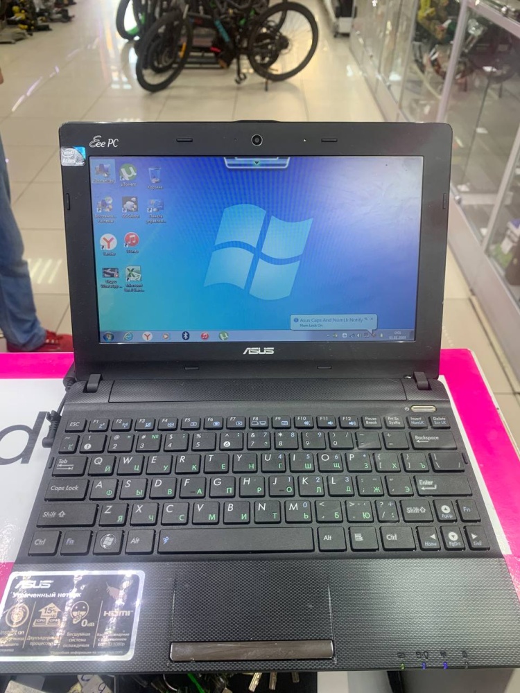 Нетбук Asus