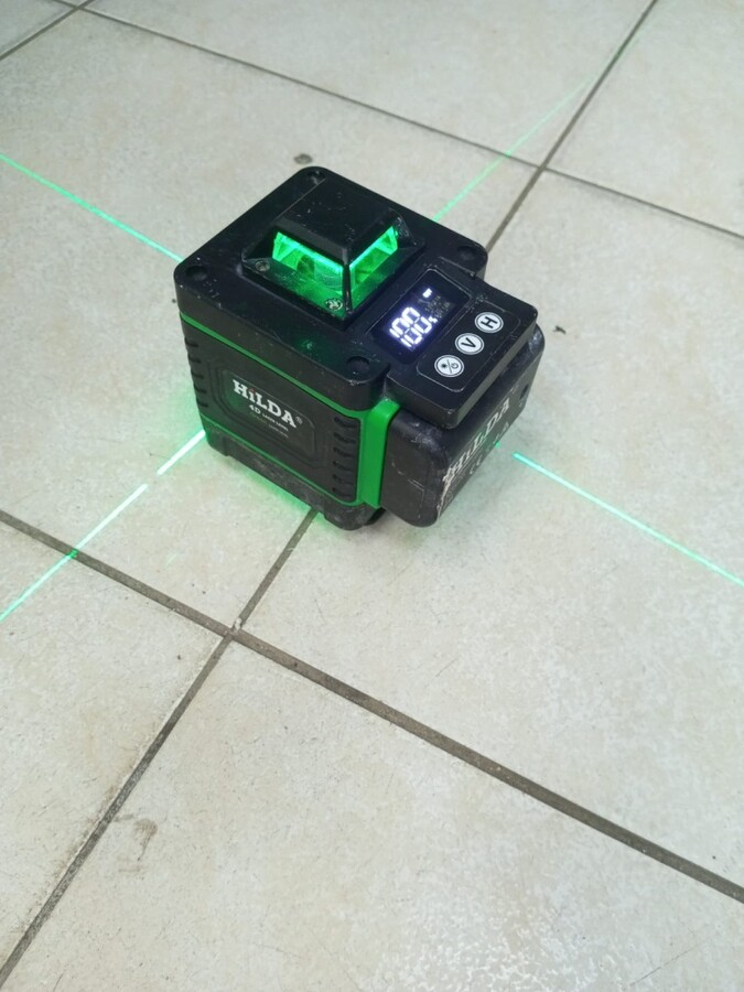 Лазерный уровень Hilda 4d