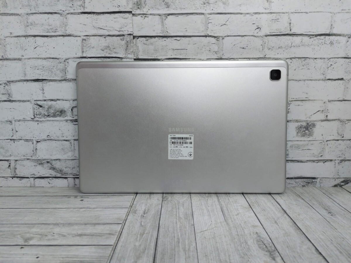 Планшет Samsung A7 3/64 LTE