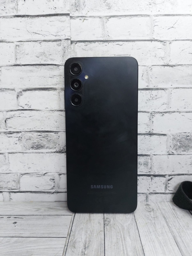 Смартфон Samsung A05S 4/64