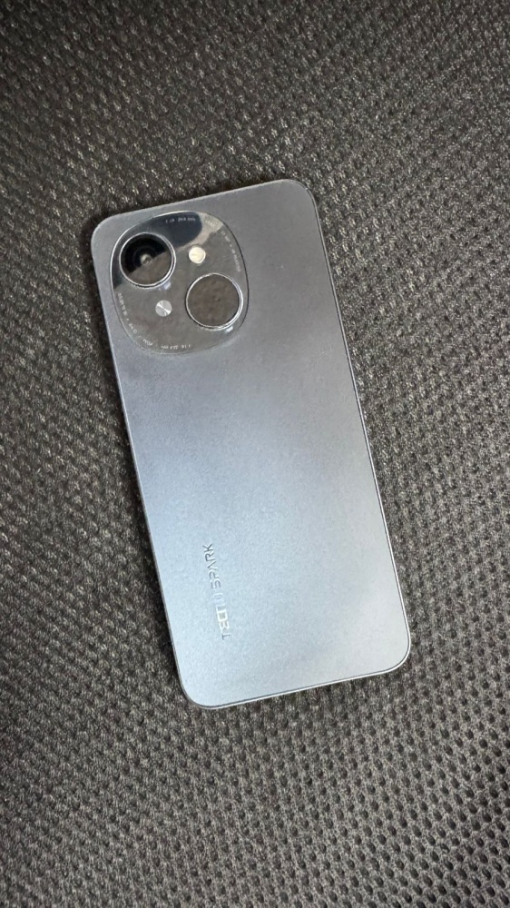 Мобильный телефон Tecno spark go 1 3/64gb