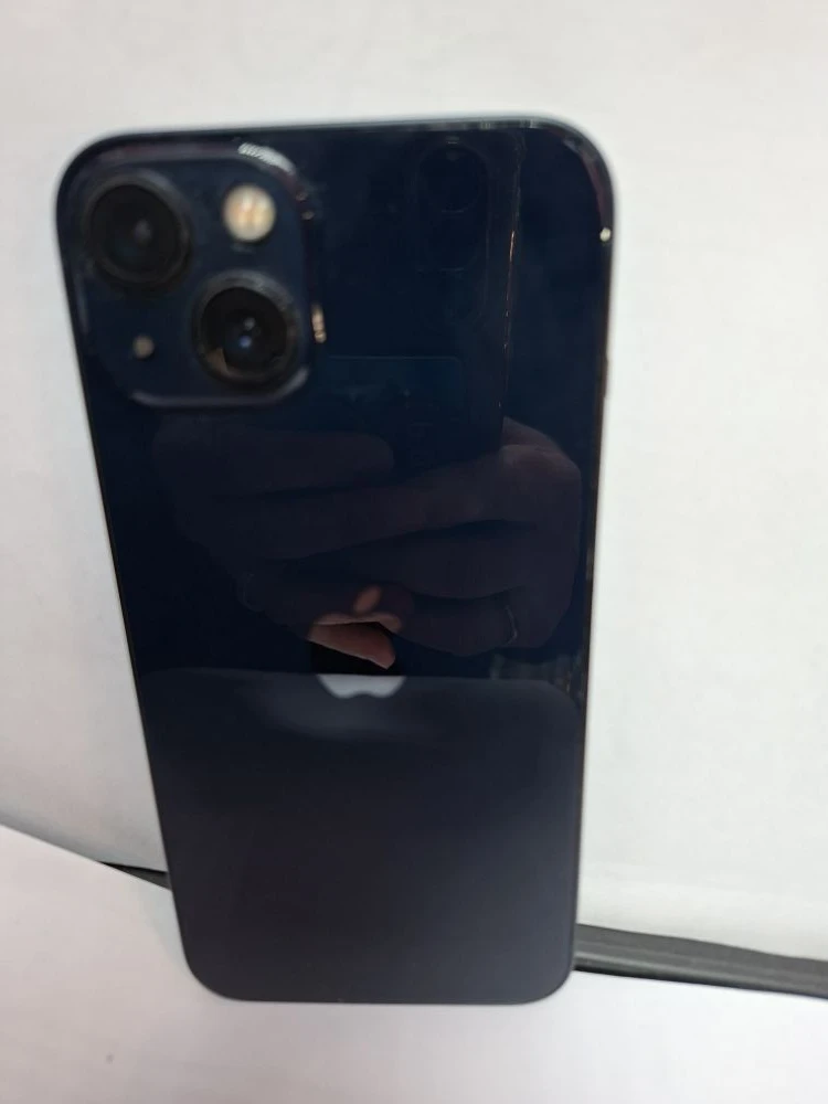 Смартфон iPhone 13 128 Gb