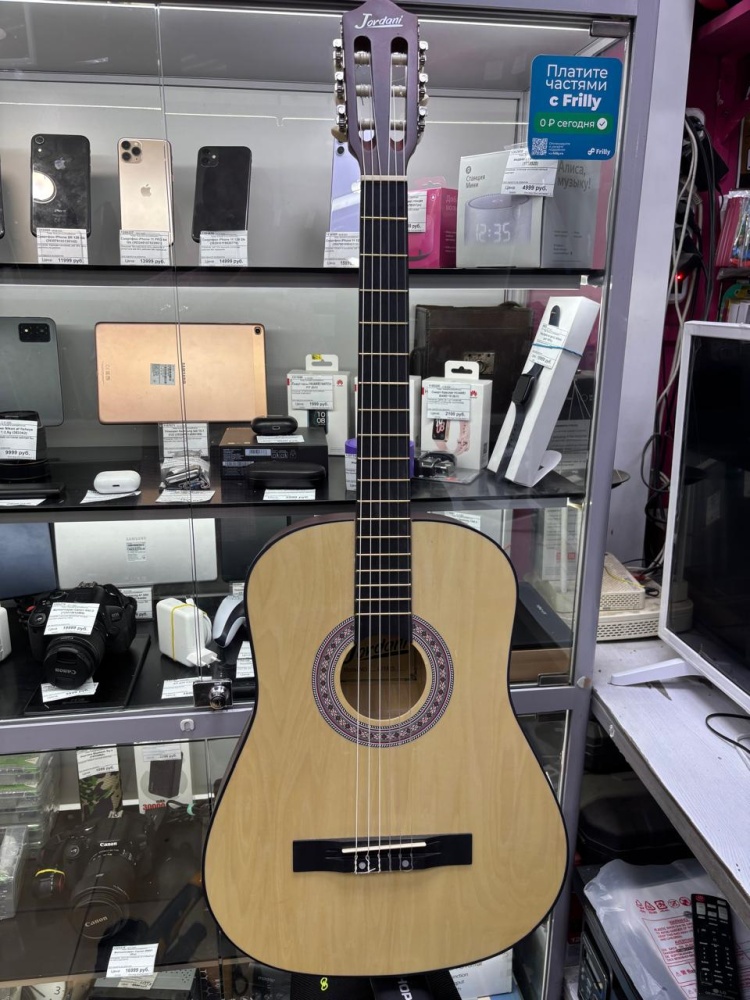Гитара Jordani 3825