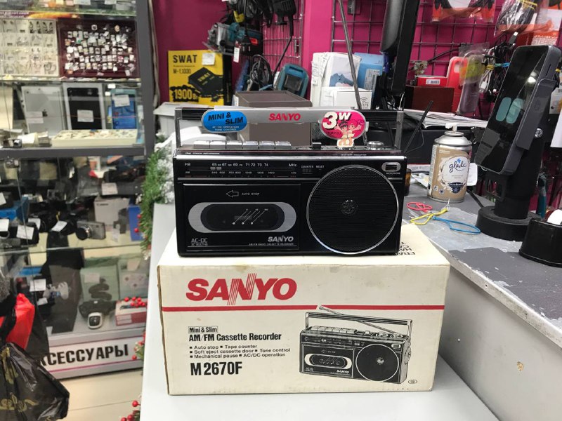 Радиоприемник Sanyo
