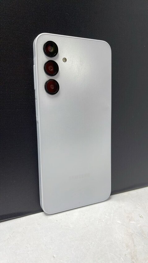 Смартфон Samsung A16 4/128