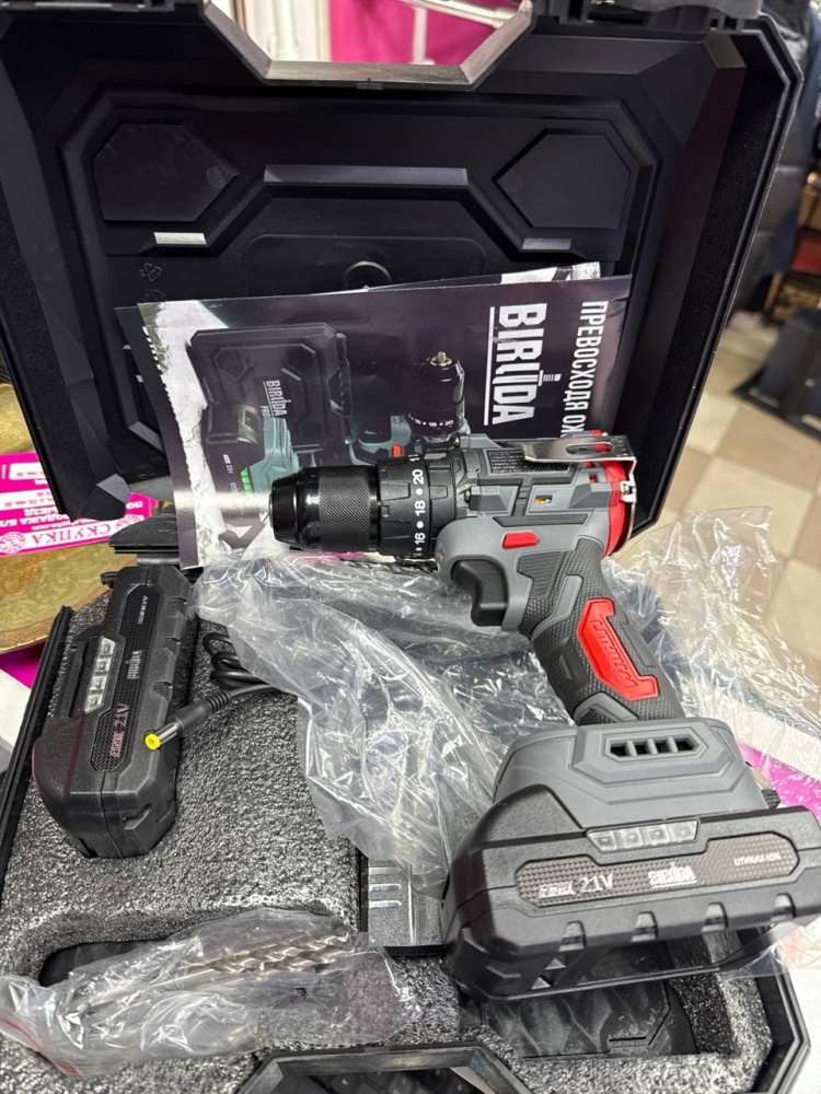 Шуруповерт Biruda pro