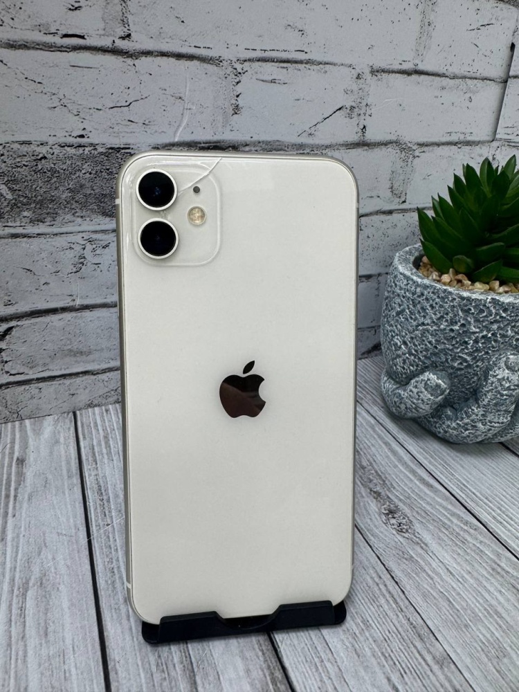 Смартфон iPhone 11 128 Gb