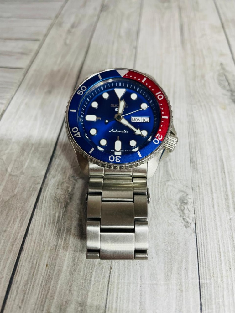 Часы SEIKO