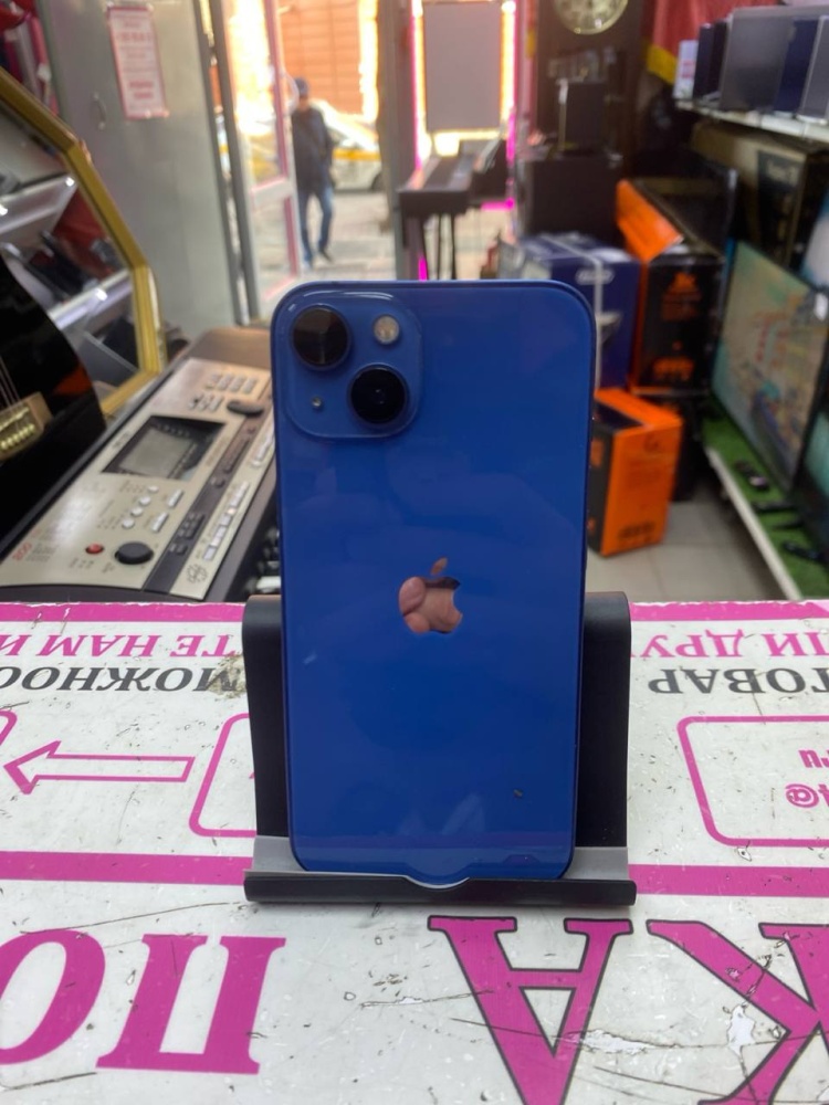 Смартфон iPhone 13 128 Gb