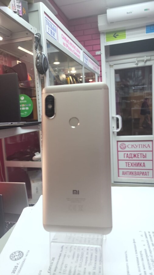 Смартфон Xiaomi Redmi note 5 4/64