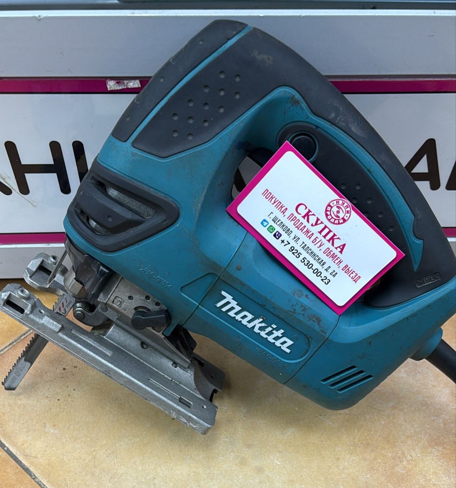 Лобзик Makita 4350FCT
