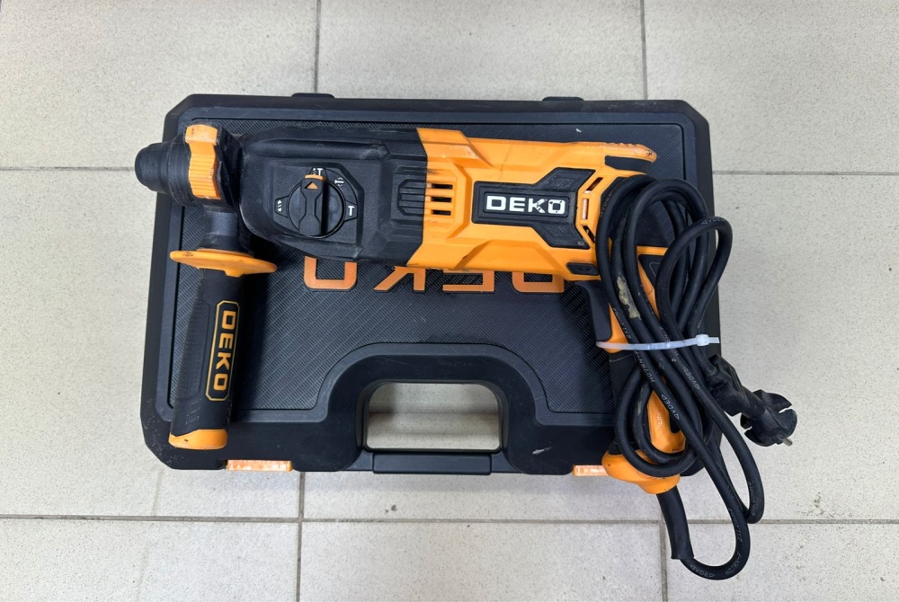 Перфоратор Deko ZKH1000W