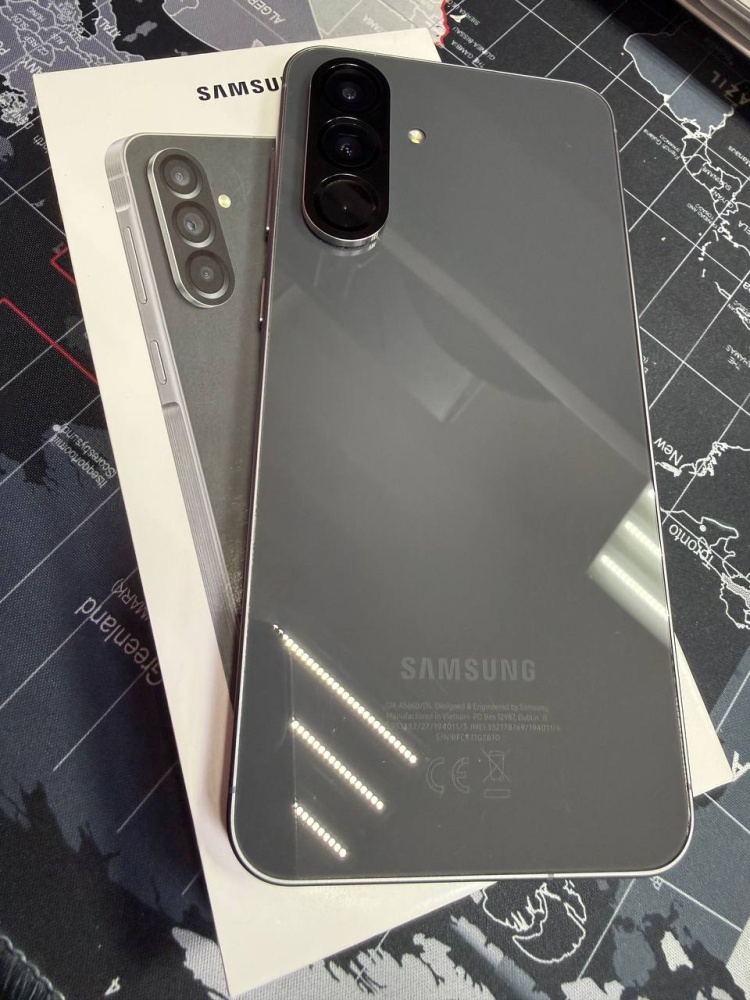 Смартфон Samsung A56 256Gb