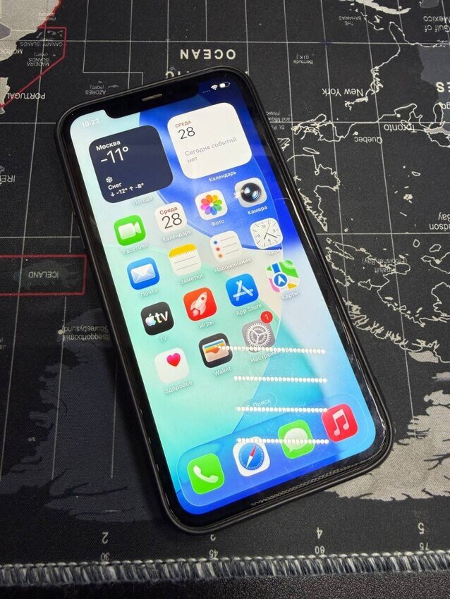Смартфон iPhone 11 64Gb