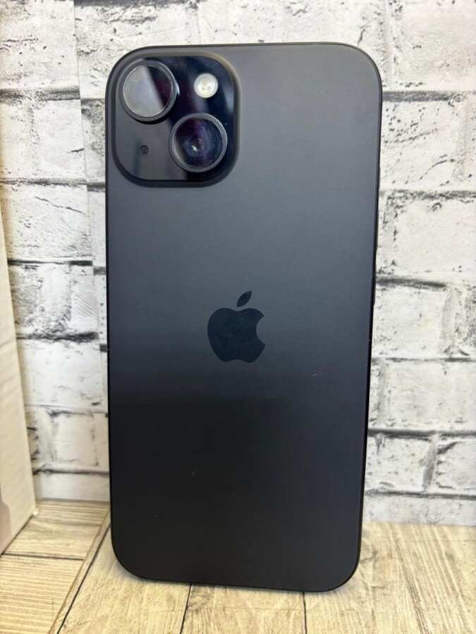 Смартфон iPhone 15 128