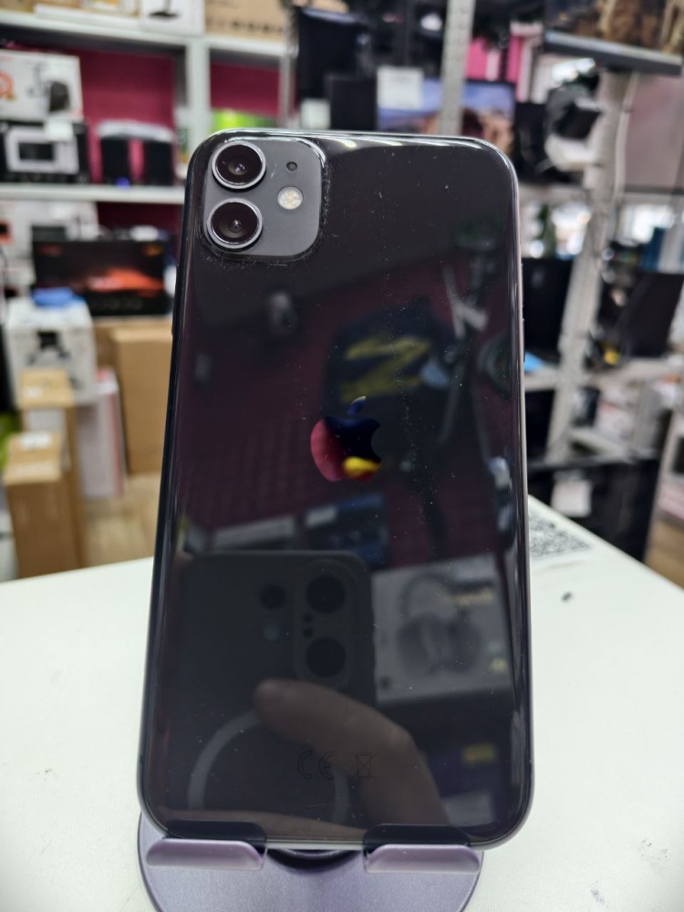 Смартфон iPhone 11 128 Gb