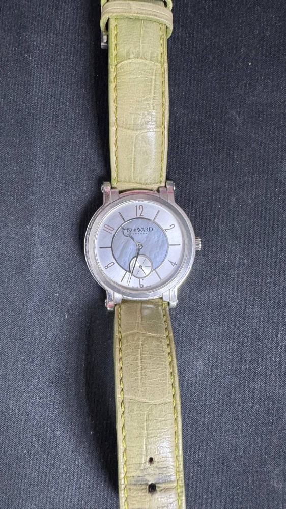 Часы Cristopher Ward