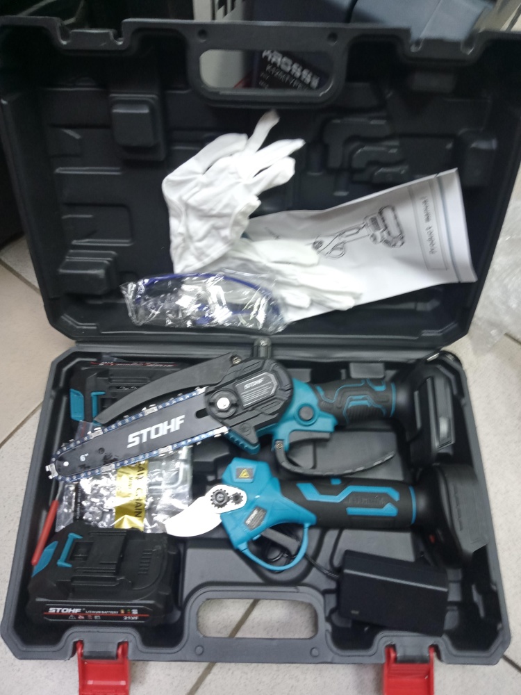 Цепная АККУМУЛЯТОРНАЯ ПИЛА STOHF 8 X