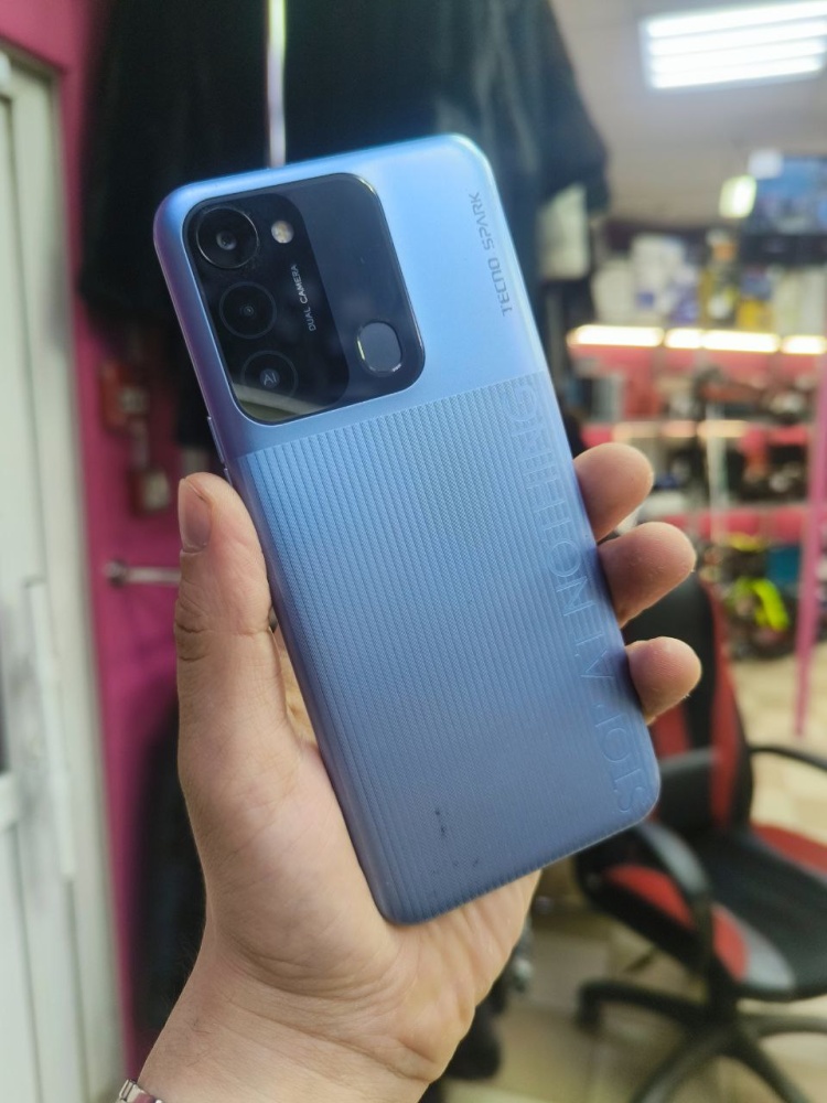 Мобильный телефон Tecno Spark GO 2/32