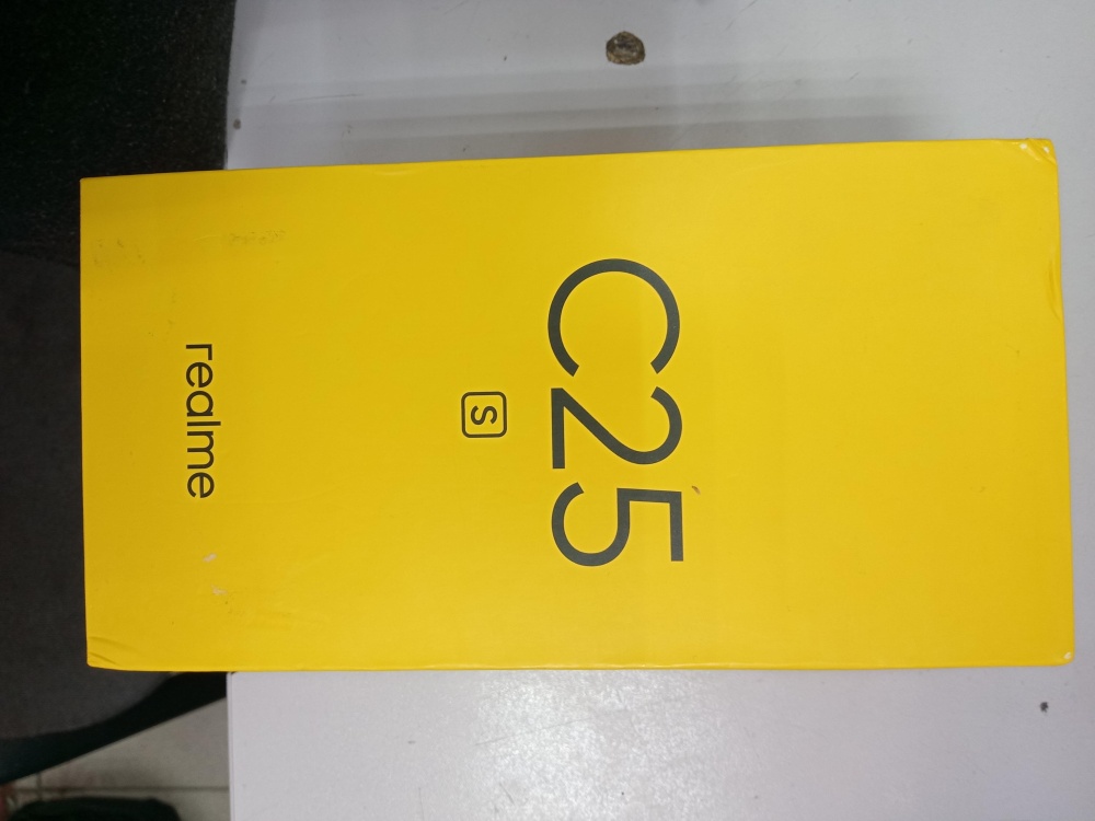 Смартфон Realme C25s